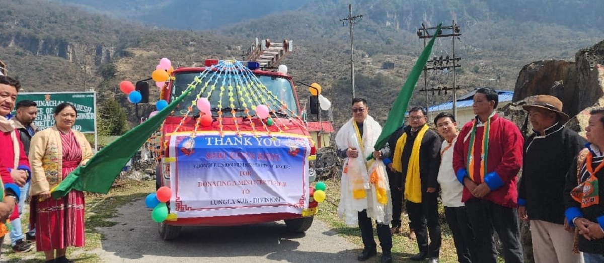 Kiren Rijiju leads empowerment drive, mini fire tender flagged off in Lungla sub-division