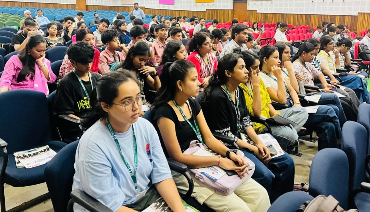 Alemtemshi Jamir urges youth to embrace NEP 2020 as path to self-reliance at USTM event